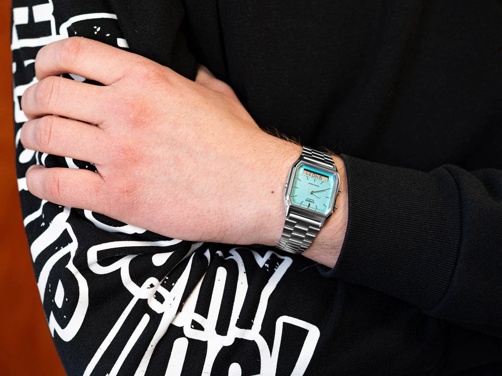 Zegarek męski CASIO AQ-230A-2A2MQYES Tiffany Blue