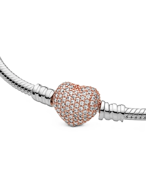 Bransoletka damska Pandora 586292CZ-21 o splocie wężykowym z zapięciem w kształcie serca pavé