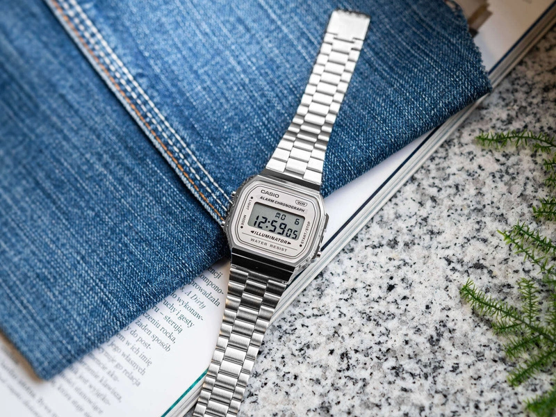 Zegarek CASIO A168WA-8AYES