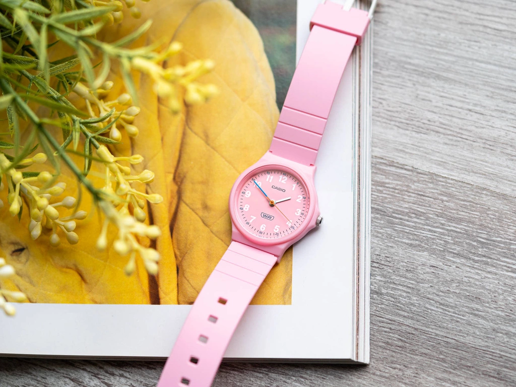 Zegarek damski CASIO LQ-24B-4BEF