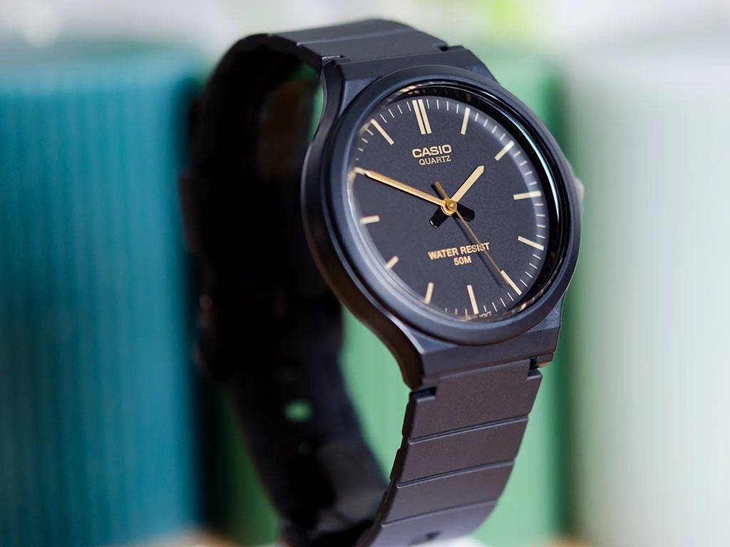 Zegarek męski CASIO MW-240-1E2VEF