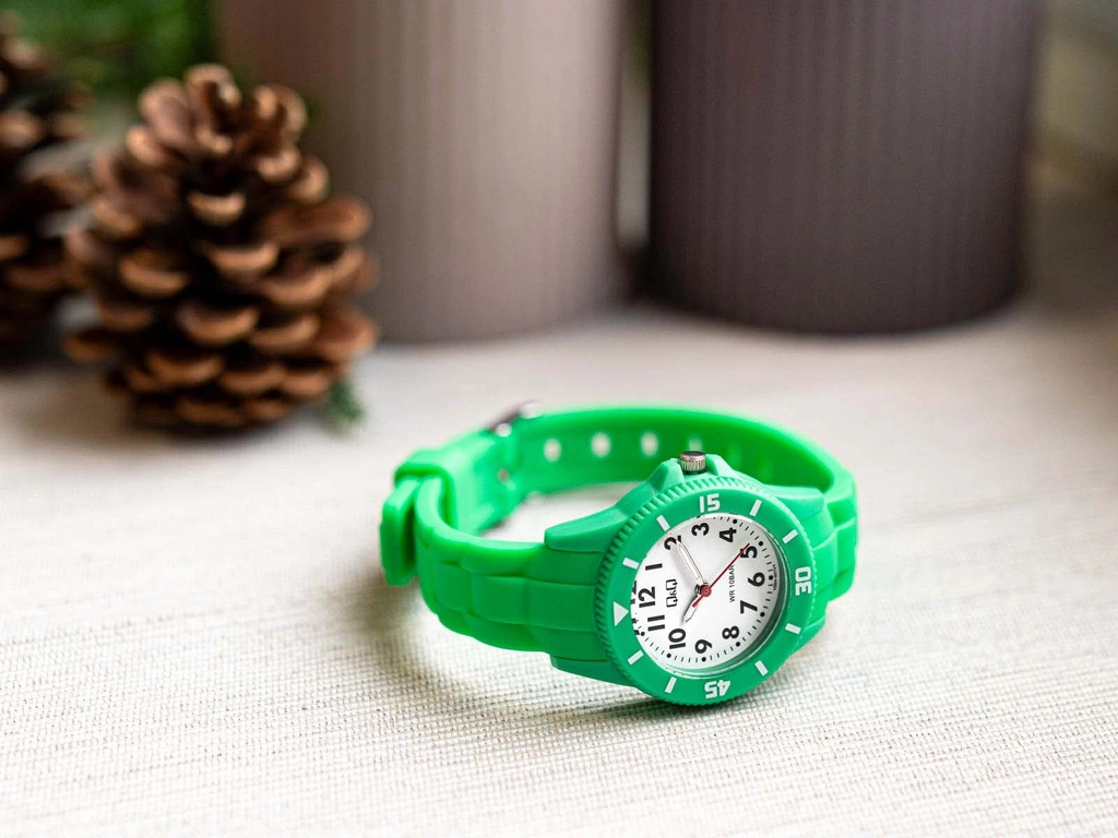 Zegarek damski Q&Q V26A-007VY