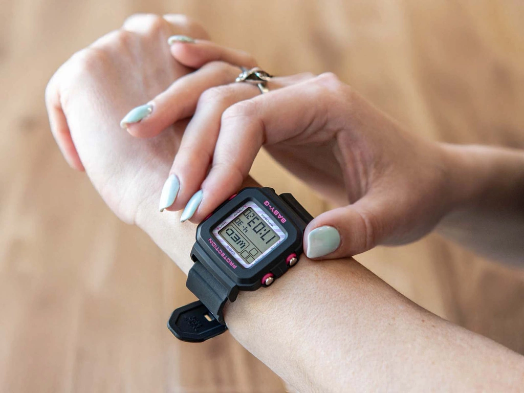 Zegarek damski CASIO BABY-G BGD-10KKM-1ER KUROMI COLLABORATION