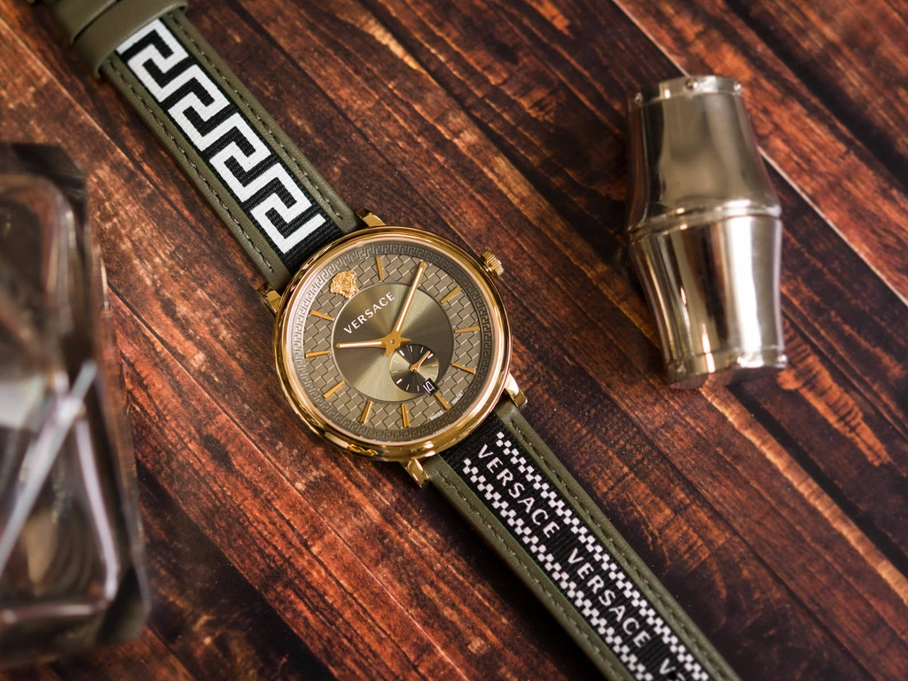 Zegarek męski VERSACE V-CIRCLE VEBQ01519