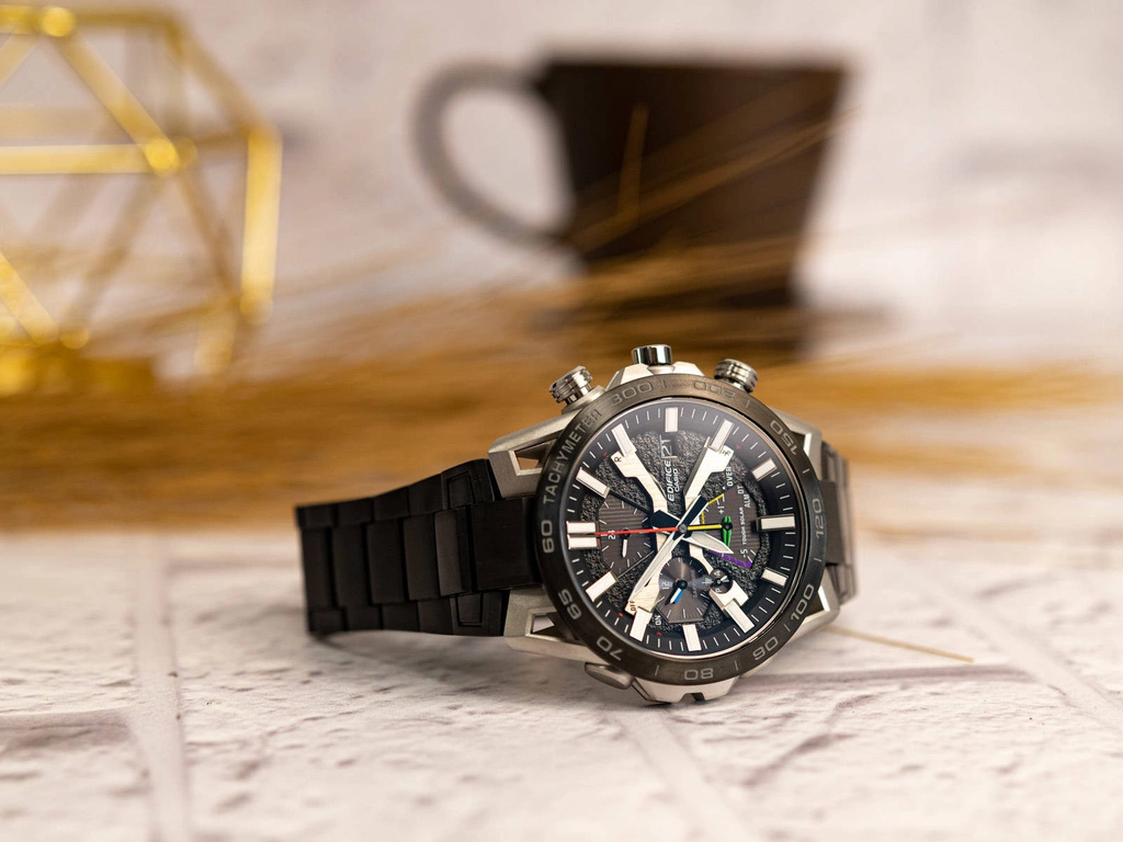 Zegarek męski CASIO Edifice EQB-2000DC-1AER