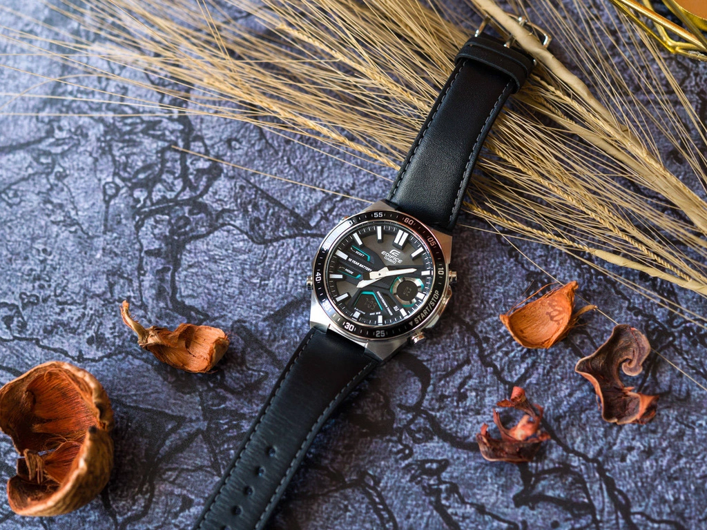 Zegarek męski CASIO Edifice EFV-C110L-1AVEF