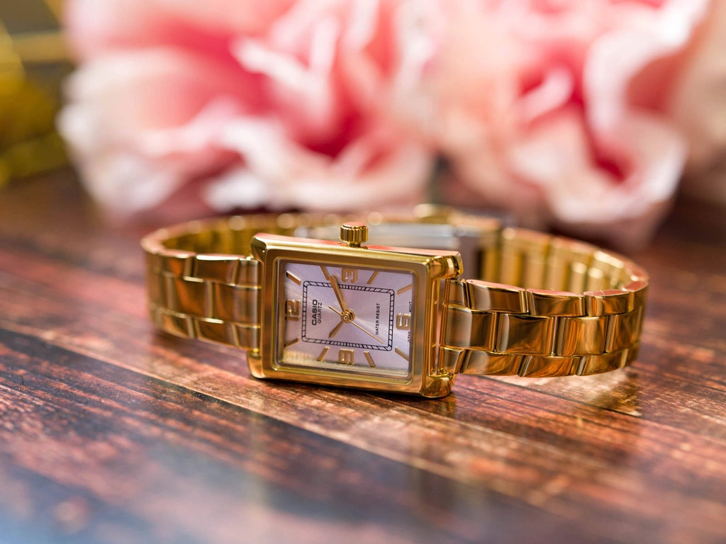 Zegarek damski CASIO LTP-1234PG-7AEG