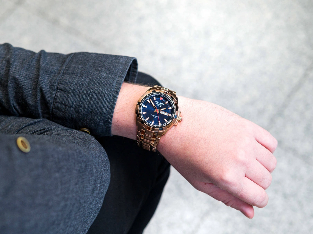 Zegarek męski SWISS ALPINE MILITARY SAM7043.1165