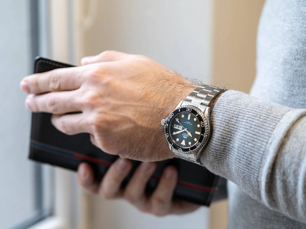 Zegarek męski ORIENT RA-AA0811E39B Mako III Kamasu Automatic