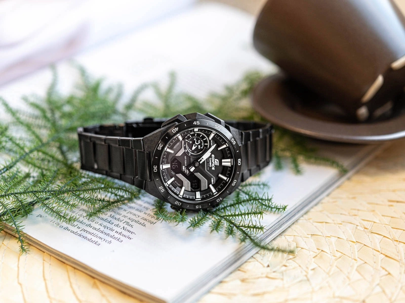 Zegarek męski CASIO Edifice ECB-2200DC-1AEF Windflow