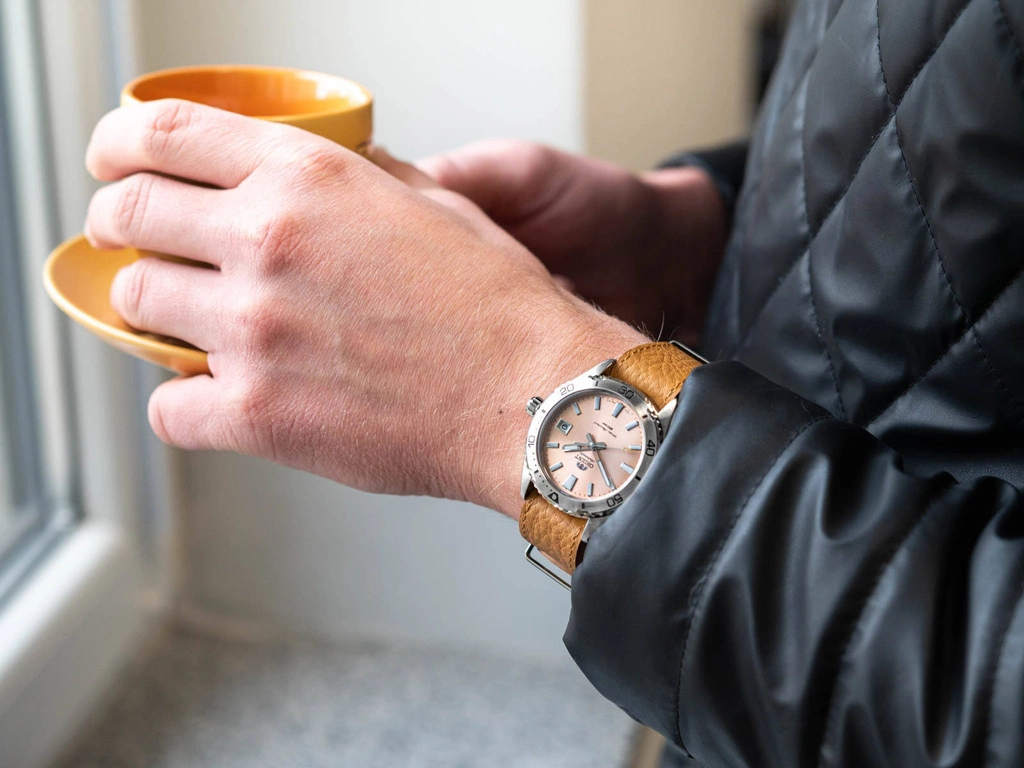 Zegarek męski ORIENT RA-AC0Q05P10B Mako 40 Automatic