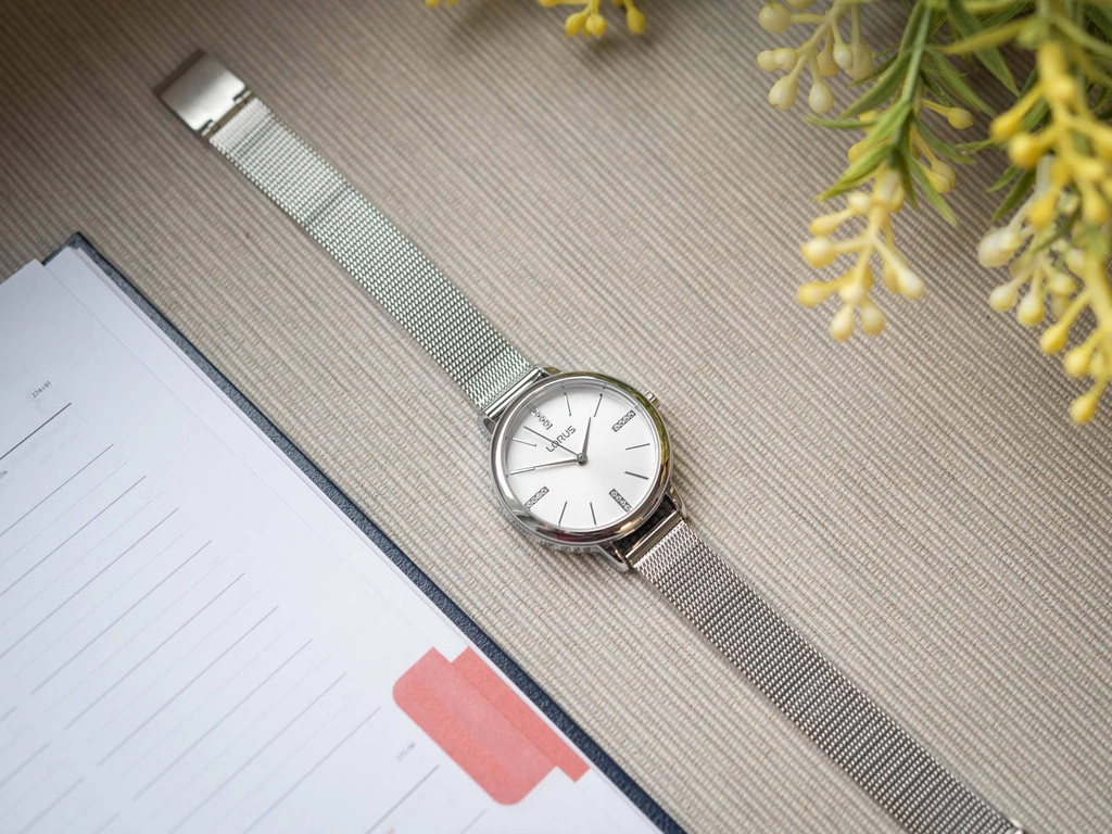 Zegarek damski LORUS RG215QX5