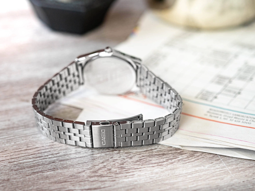 Zegarek męski CASIO MTP-B145D-2A1VEF