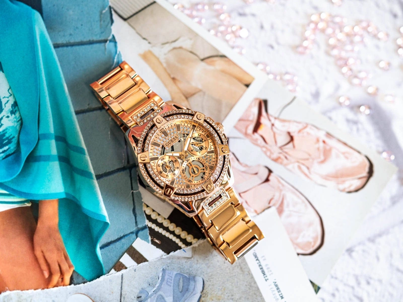 Zegarek damski GUESS QUEEN GW0464L3 
