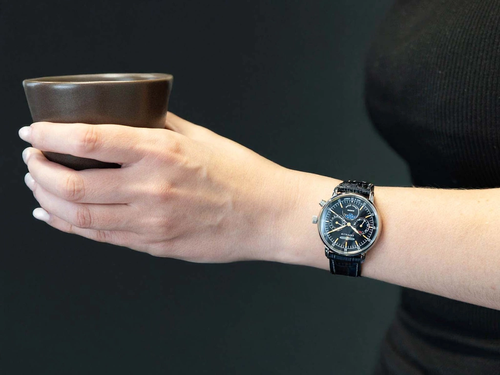 Zegarek damski ZEPPELIN LZ14 Marine Moonphase 8635-3