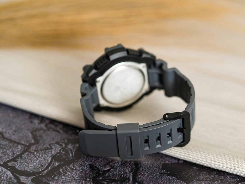 Zegarek męski CASIO WS-1300H-8AVEF