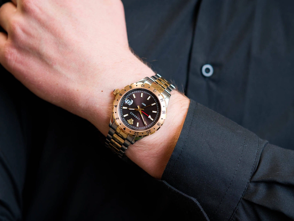 Zegarek męski VERSACE HELLENYIUM GMT V1104/0015