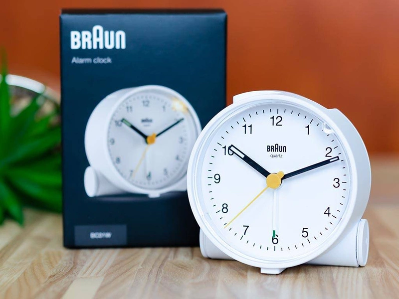 Budzik Braun BC01W