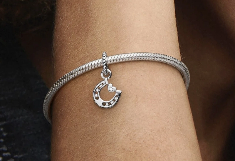 Charms Pandora Zawieszka Podkowa na szczęście 799157C01