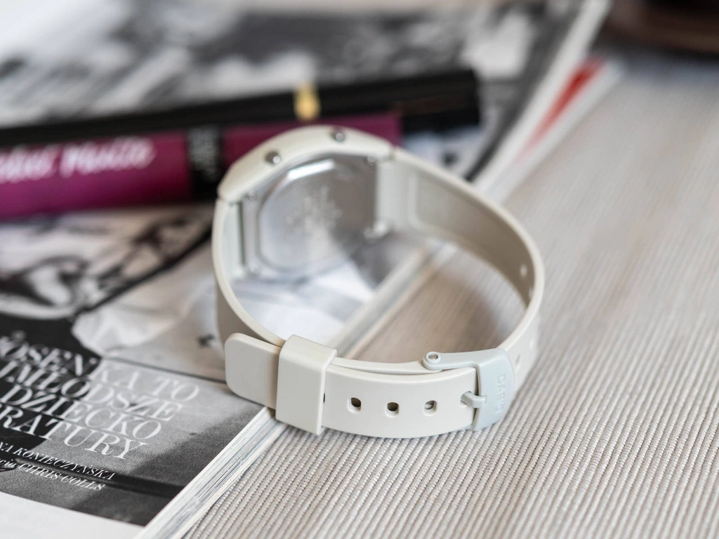 Zegarek damski CASIO LW-205H-8AEF