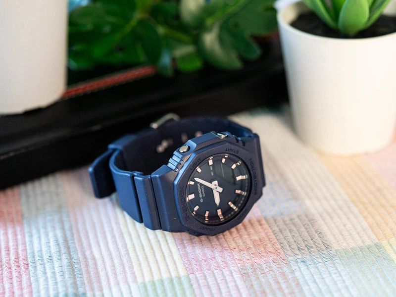 Zegarek damski CASIO G-SHOCK GMA-P2100M-2AER