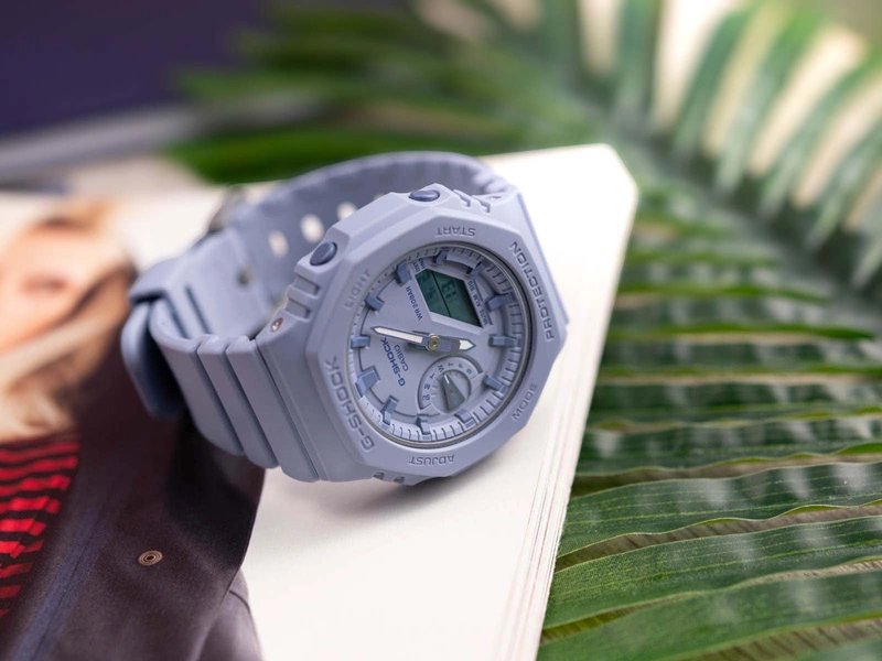 Zegarek damski CASIO G-SHOCK GMA-S2100BA-2A2ER Carbon Core Guard