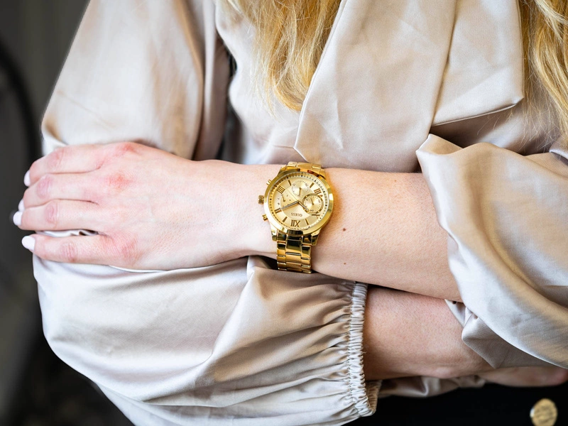 Zegarek damski GUESS SOLAR W1070L2 