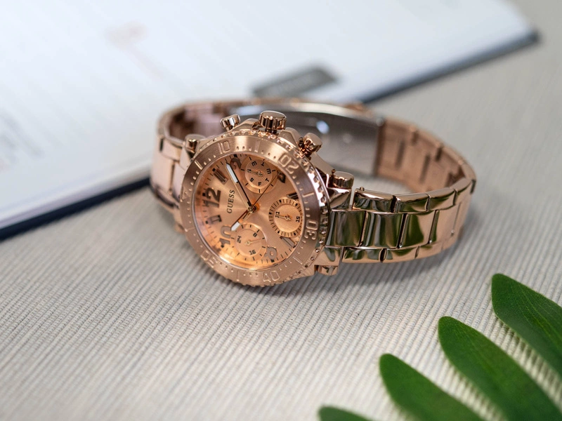 Zegarek damski GUESS GW0465L2 Cosmic 