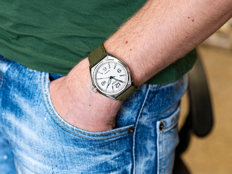 Zegarek męski Citizen AW1571-09A Eco-Drive Military