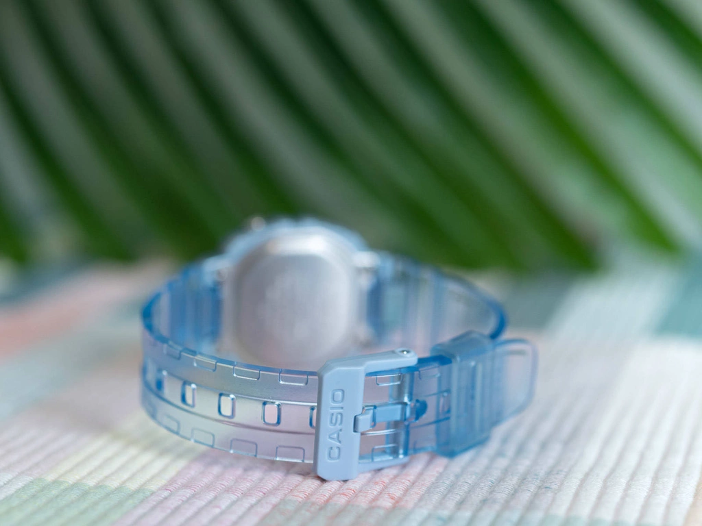 Zegarek damski CASIO LA-20WHS-2AEF