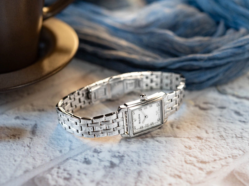 Zegarek damski BULOVA 96P244 Sutton