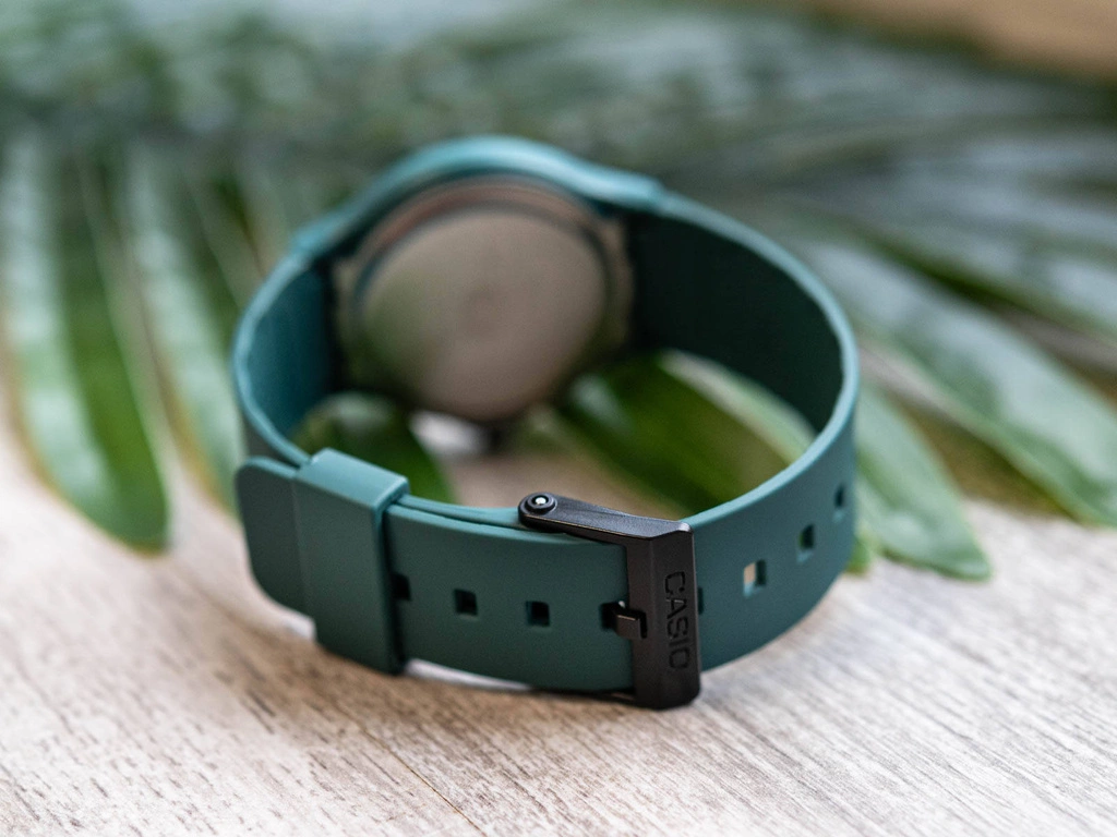 Zegarek damski CASIO MQ-24B-3BEF