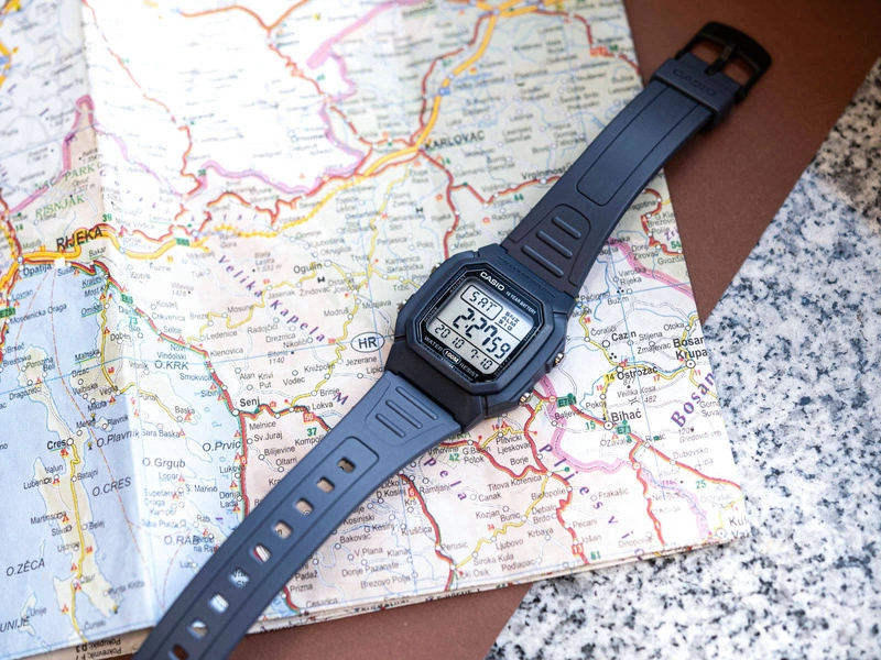 Zegarek męski CASIO W-800H-2AVES 