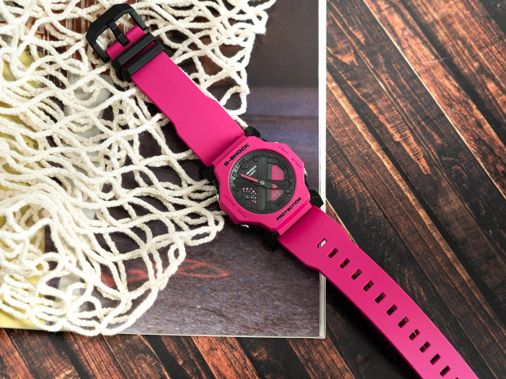 Zegarek CASIO G-SHOCK GA-2300-4AER