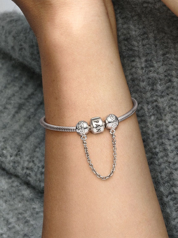 Łańcuszek zabezpieczający Pandora 791088-05 serduszka