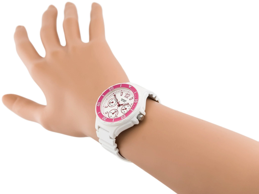 Zegarek damski CASIO LRW-250H-4AV