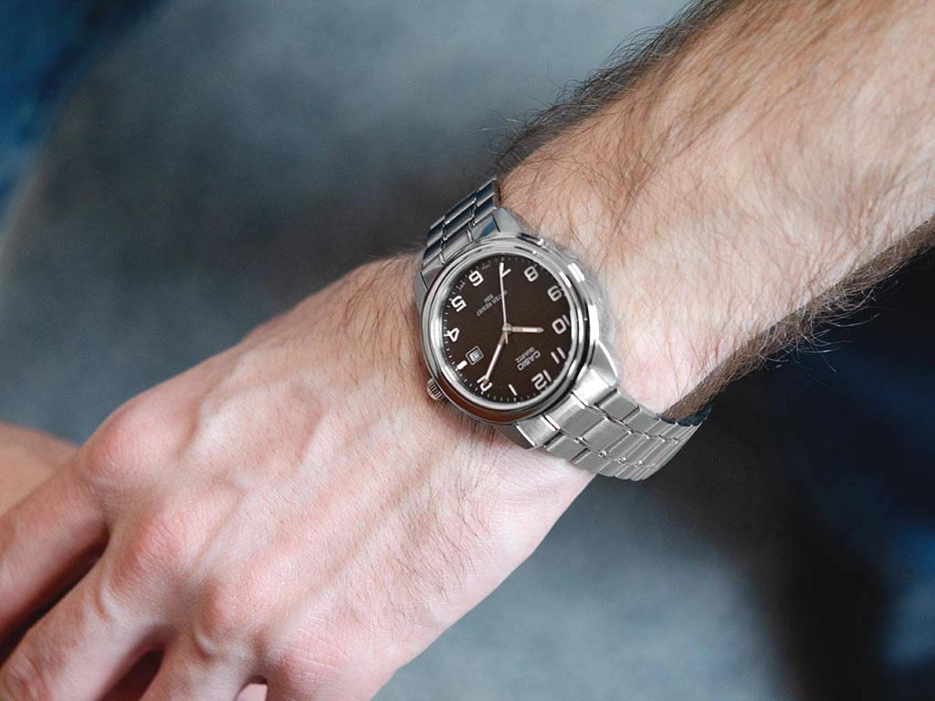 Zegarek męski CASIO MTP-1221A-1AVEG