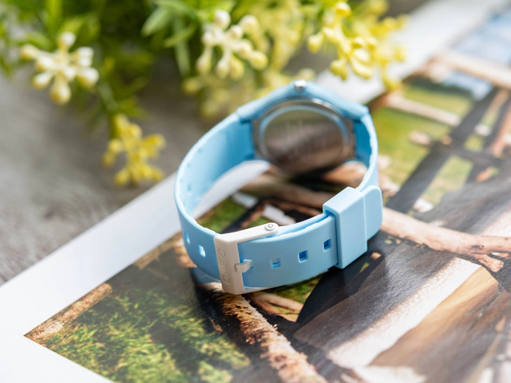 Zegarek damski CASIO LQ-24B-2BEF