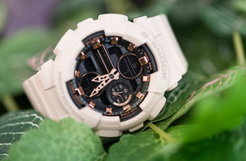 Zegarek damski CASIO G-SHOCK GMA-S140M-4AER S-Series