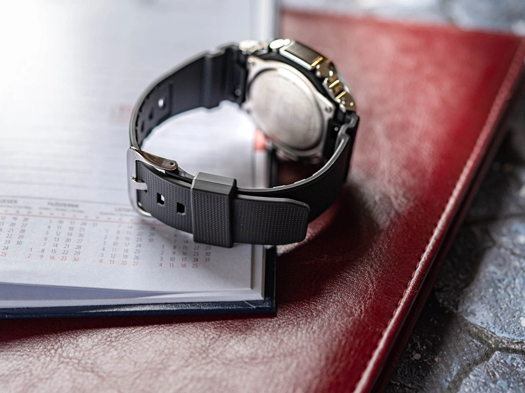 Zegarek męski CASIO G-SHOCK GBM-2100A-2BER