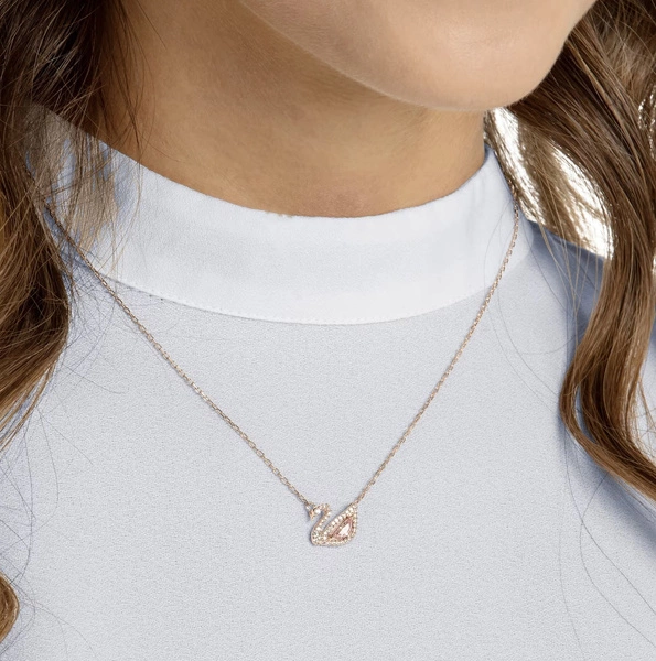 Naszyjnik damski Swarovski 5469989 Dazzling Swan