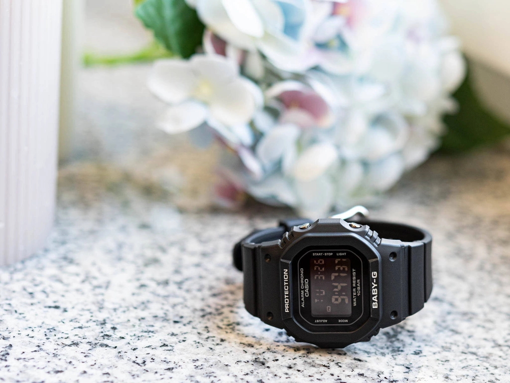 Zegarek damski CASIO BABY-G BGD-565U-1ER