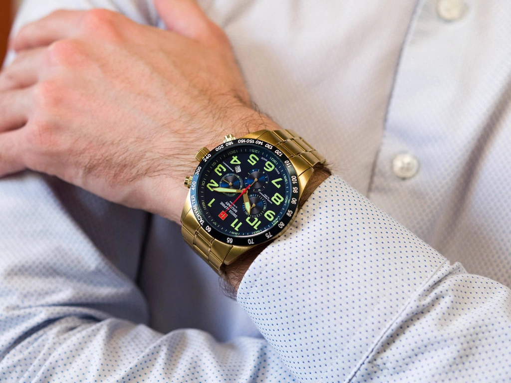 Zegarek męski SWISS ALPINE MILITARY SAM7047.9115