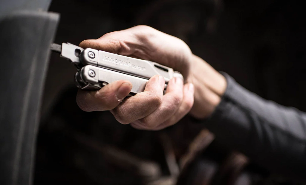 Multitool Leatherman Surge NEW 830165 Srebrny