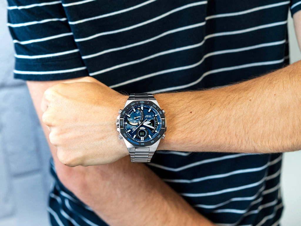 Zegarek męski CASIO Edifice ECB-950DB-2AEF