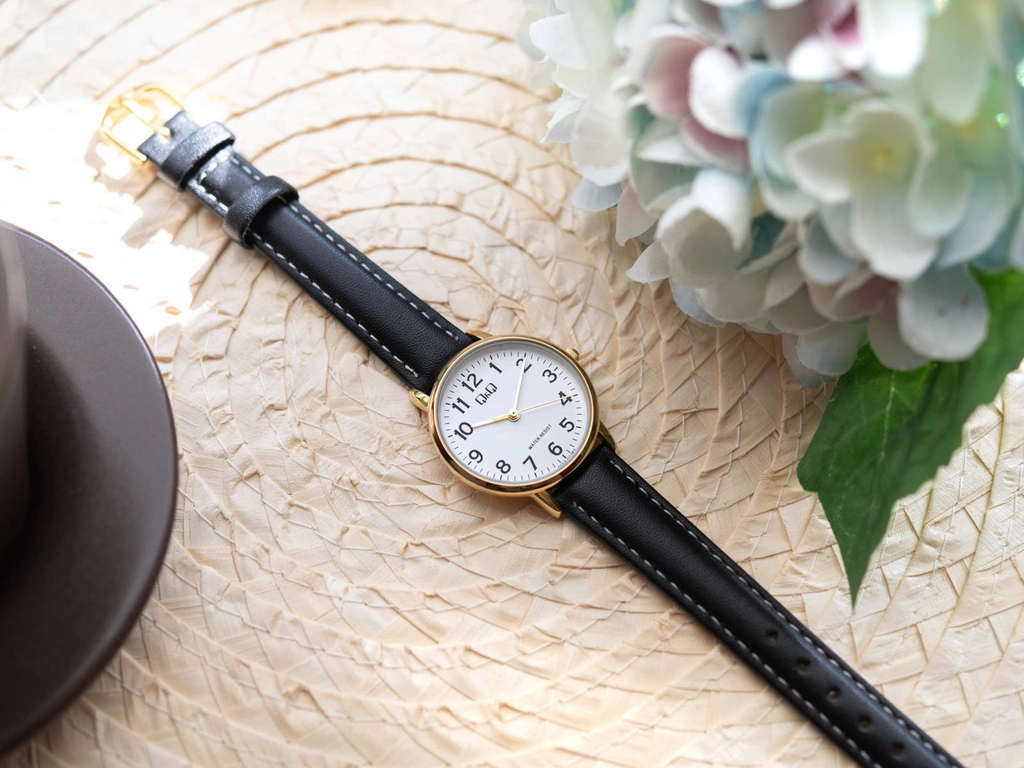 Zegarek damski Q&Q C65A-003PY