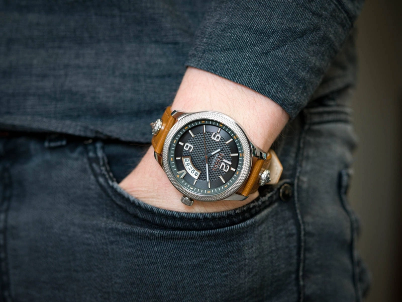 Zegarek męski VERSUS VERSACE VSPVT2021 