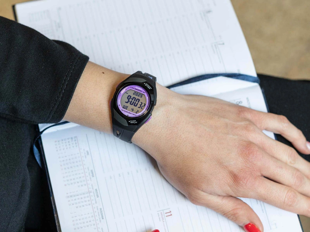 Zegarek CASIO STR-300-1CEG