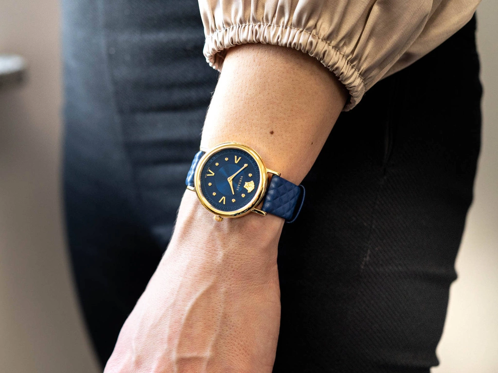 Zegarek damski VERSACE Pop Chic VEVD00319