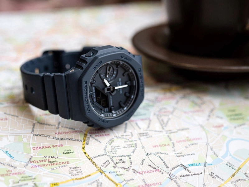 Zegarek damski CASIO G-SHOCK GMA-S2100BA-2A1ER Carbon Core Guard